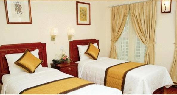 Prince Hanoi Hotel Bagian luar foto