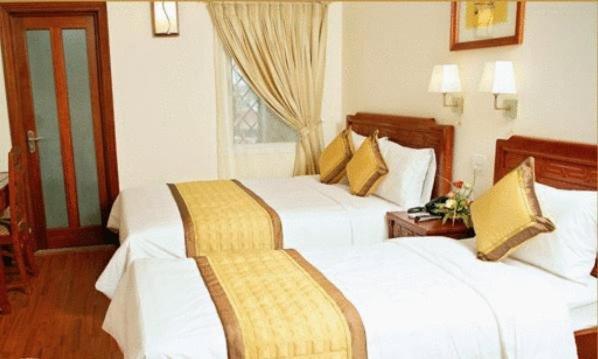Prince Hanoi Hotel Bagian luar foto