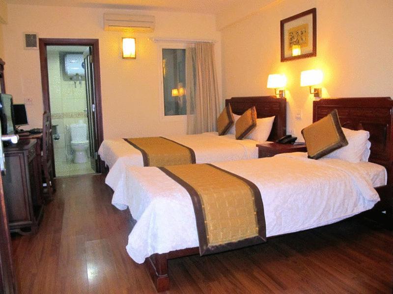 Prince Hanoi Hotel Bagian luar foto